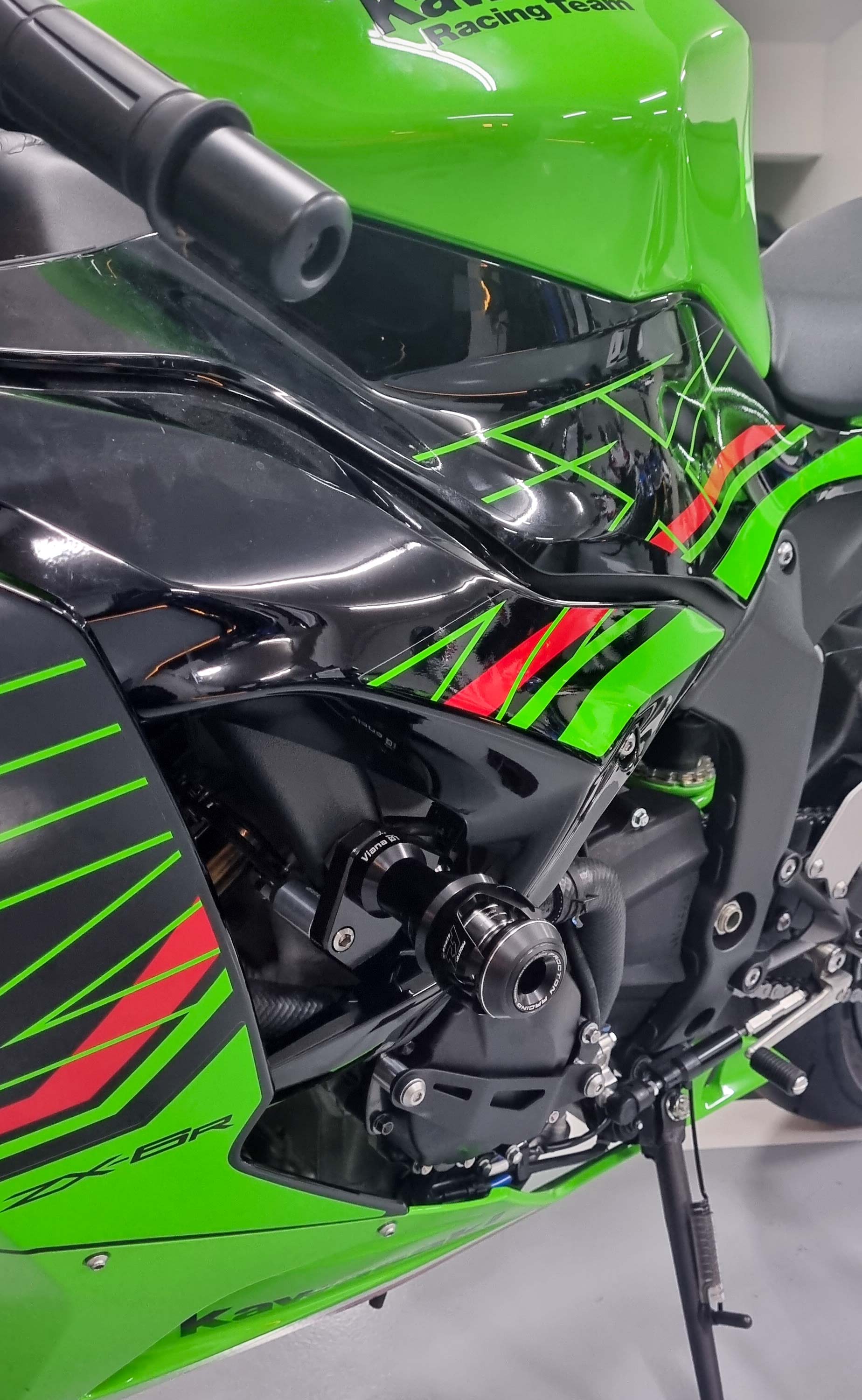 Procton F1 Frame Slider - Kawasaki - ZX-6R 636 (2013 and Newer)