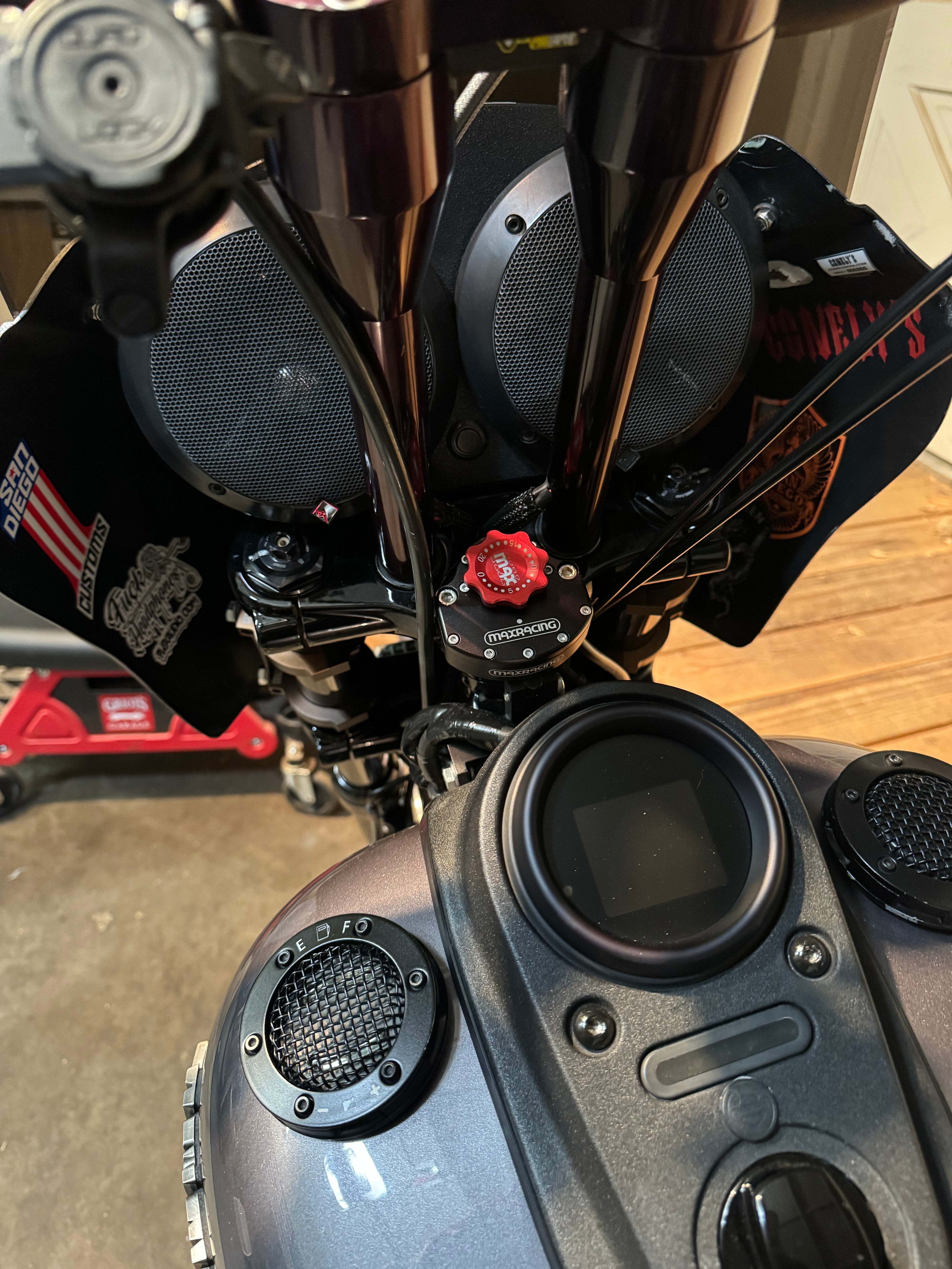 MaxRacing MAX20 Steering Damper - Harley Davidson - Dyna FXDB