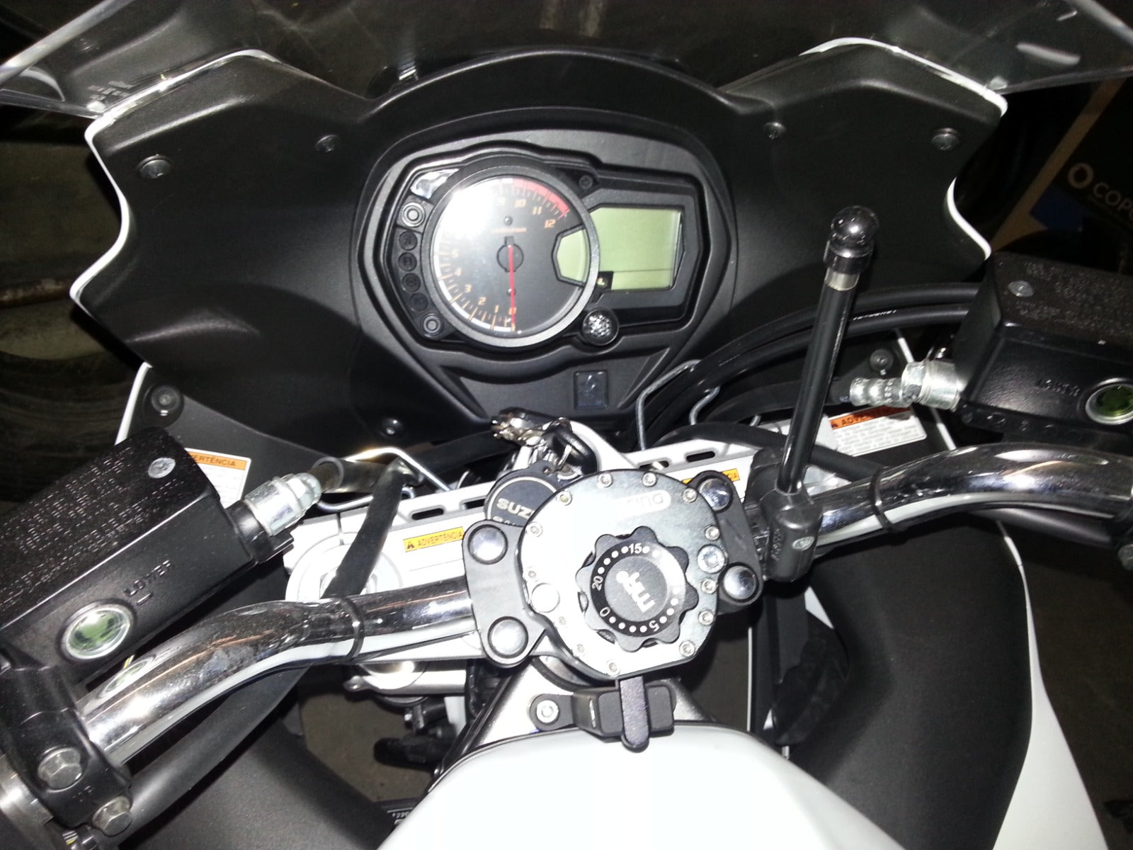 Amortiguador de dirección MaxRacing MAX20 - Suzuki - Especificaciones de la GSX-1250 FA (2011 en adelante)