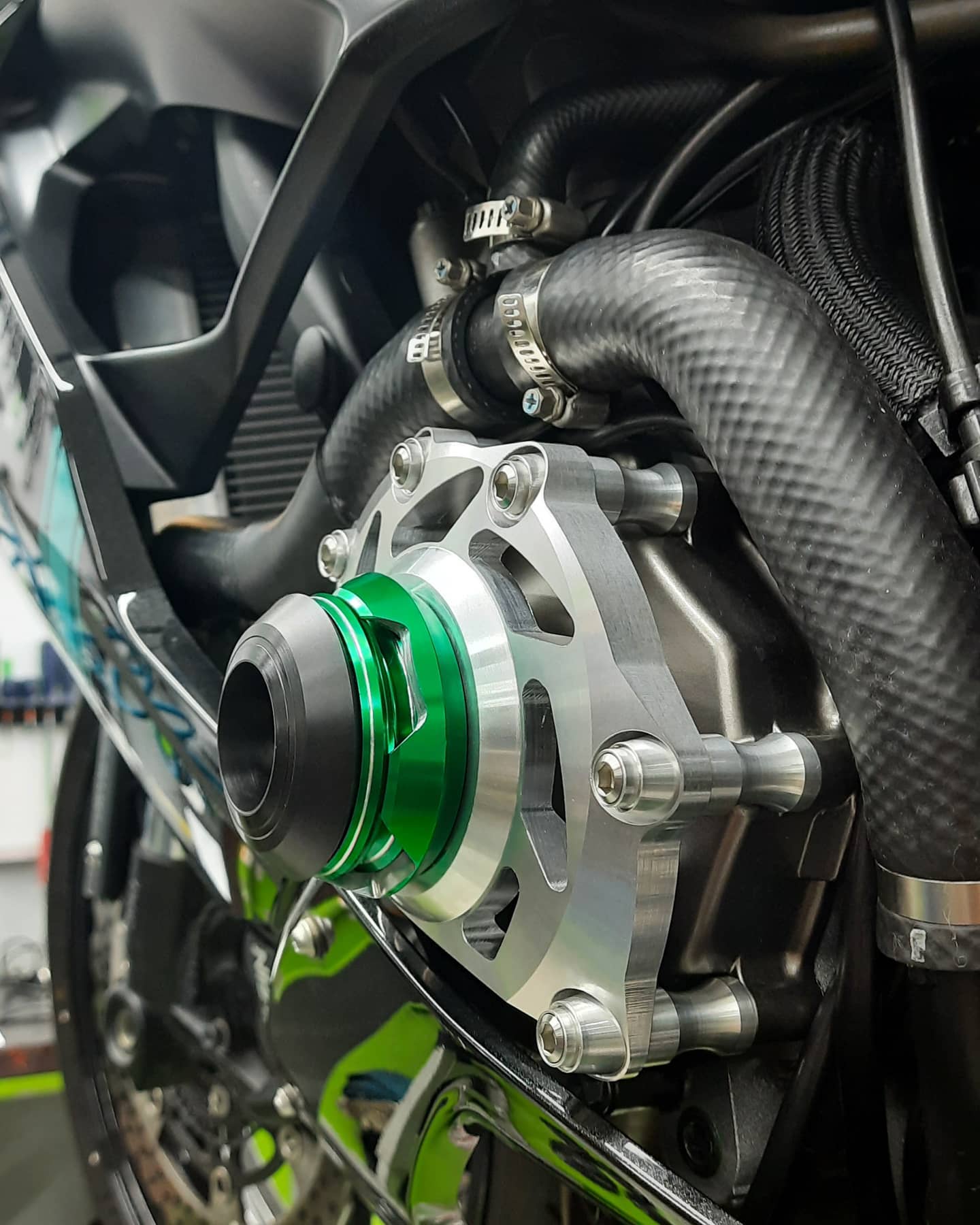 Procton Engine Cover Slider Case Protector - Left - Kawasaki ZX-6R 636 (2013-on)