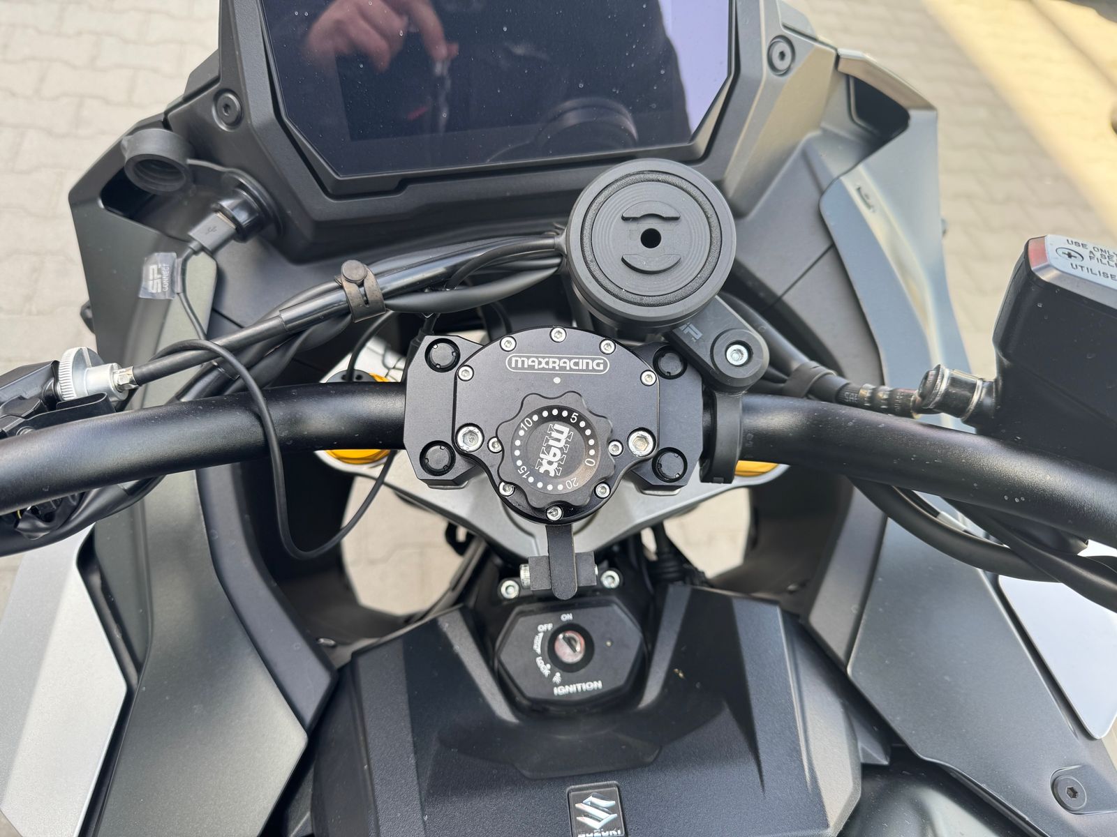 Amortiguador de dirección MaxRacing MAX20 - Suzuki - GSX-S 1000 GX | 950 GX (2021 en adelante)
