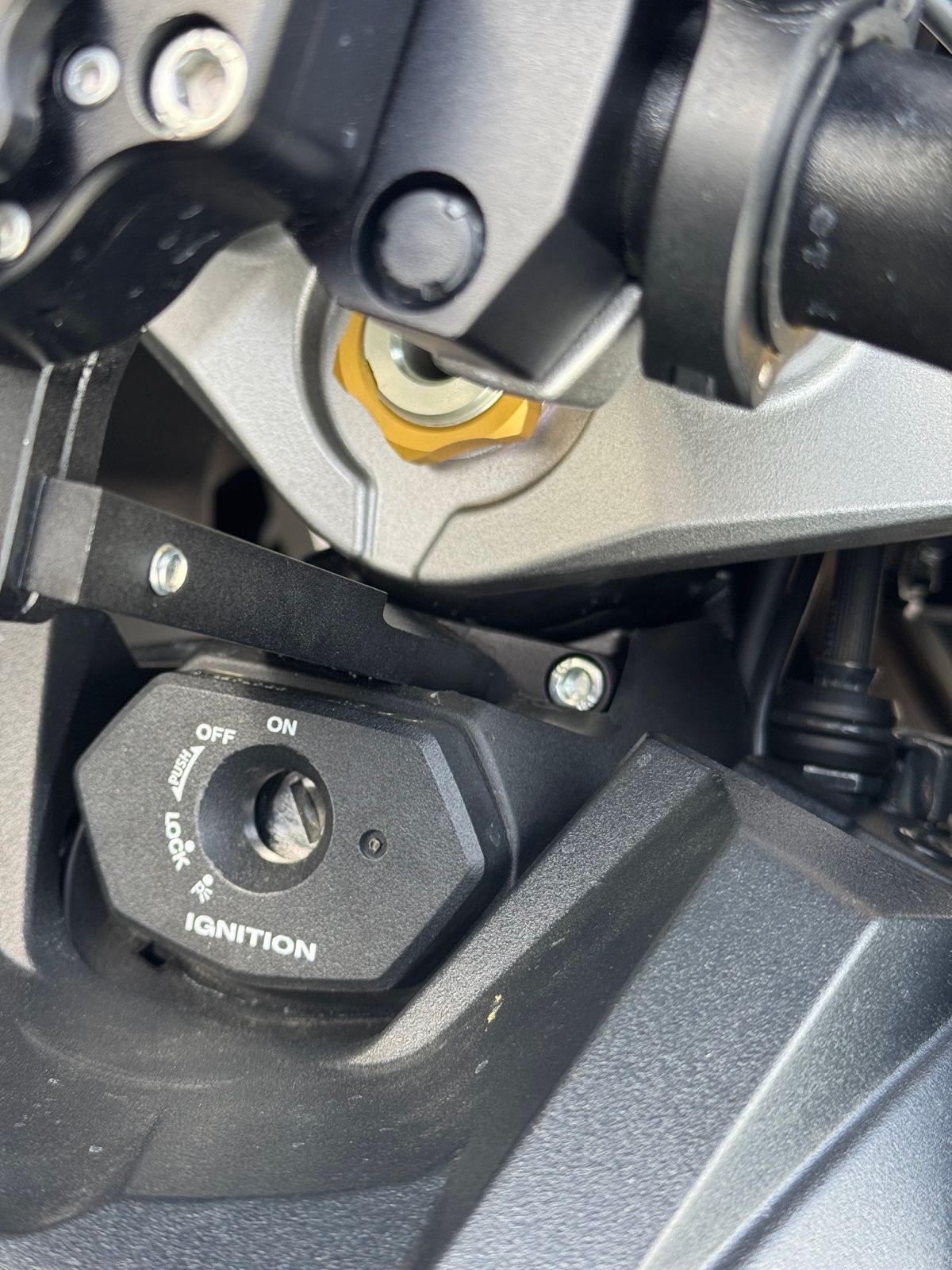 Amortiguador de dirección MaxRacing MAX20 - Suzuki - GSX-S 1000 GX | 950 GX (2021 en adelante)
