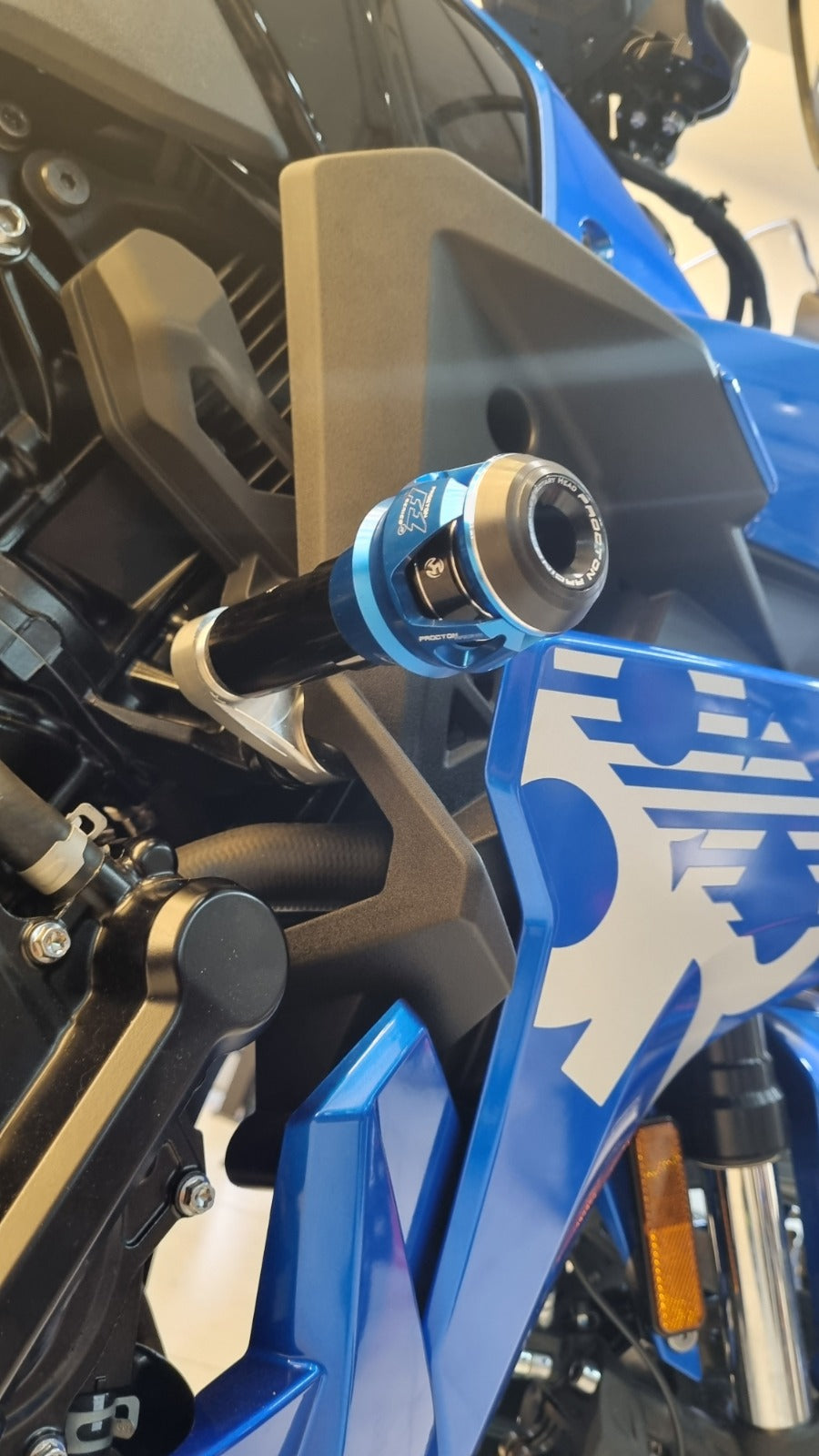 Slider telaio Procton F1 - Suzuki - GSX-8 (dal 2024)