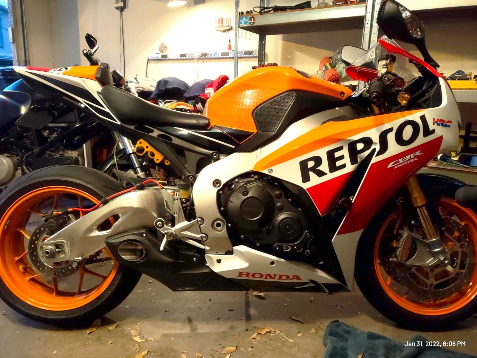 2014-16 Honda CBR1000RR (Non-US Market) CS Racing Slip-on Exhaust | Muffler + dB Killer (+2.7hp) - CS Racing Exhaust