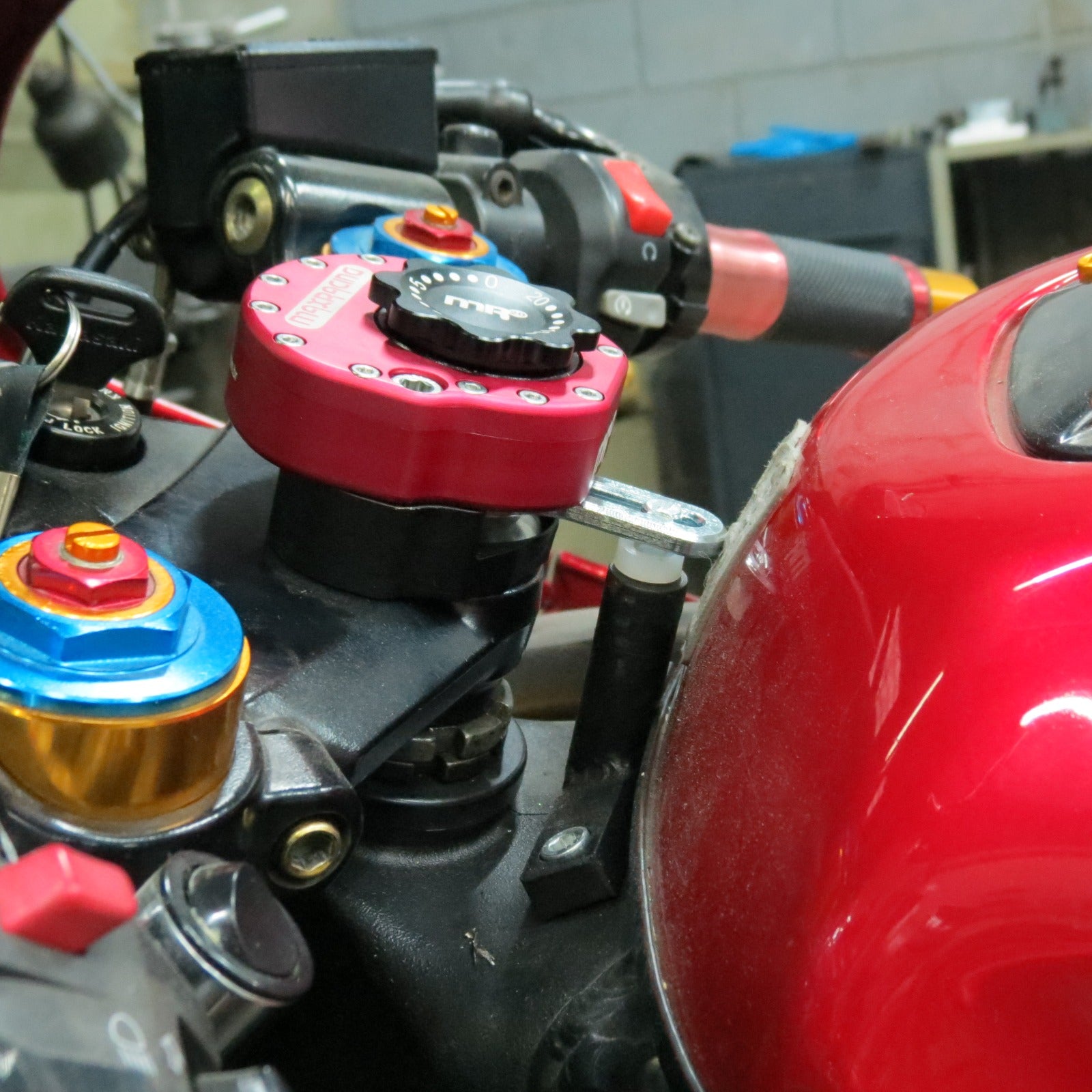 MaxRacing MAX20 Steering Damper - Kawasaki - ZX-12R