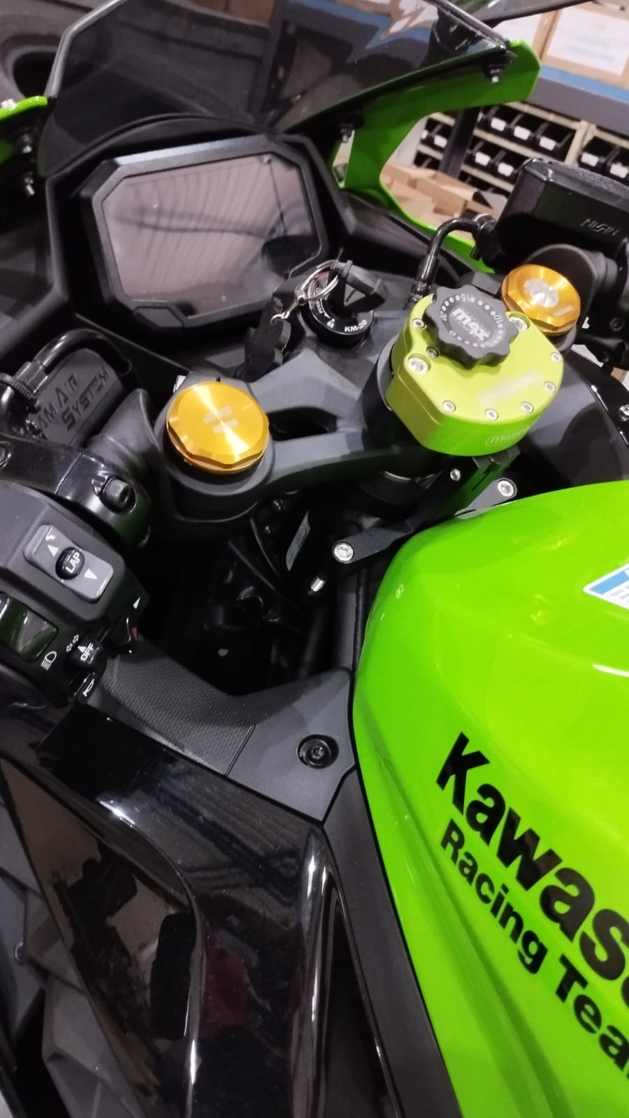 MaxRacing MAX20 Steering Damper - Kawasaki - ZX-4R / RR – CS