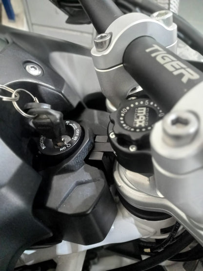 MaxRacing MAX20 Steering Damper - Triumph - Tiger 900