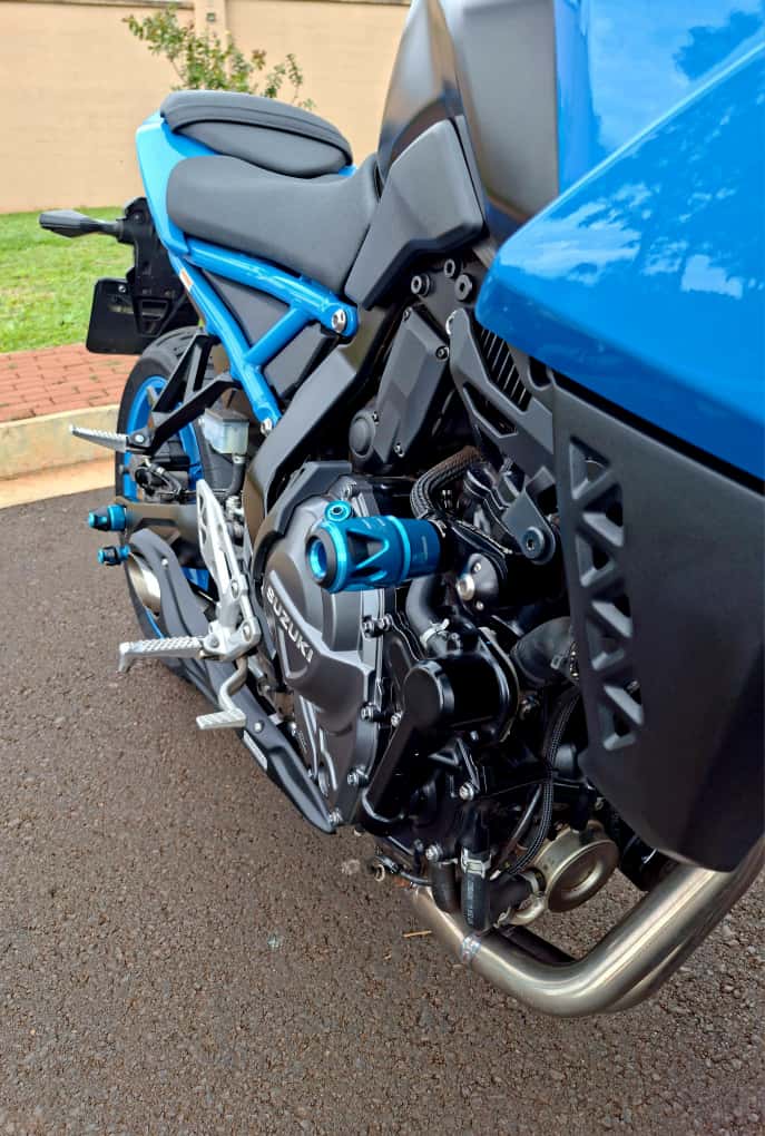 Suzuki - GSX-8S | GSX-8T | GSX-8TT - Procton Racing Rotational Impact System – Frame Sliders S1