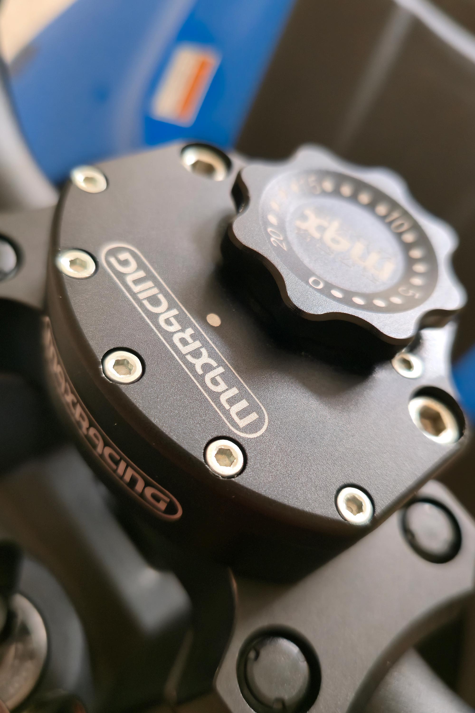 Amortiguador de dirección MaxRacing MAX20 - Suzuki - GSX-S 1000 GX | 950 GX (2021 en adelante)