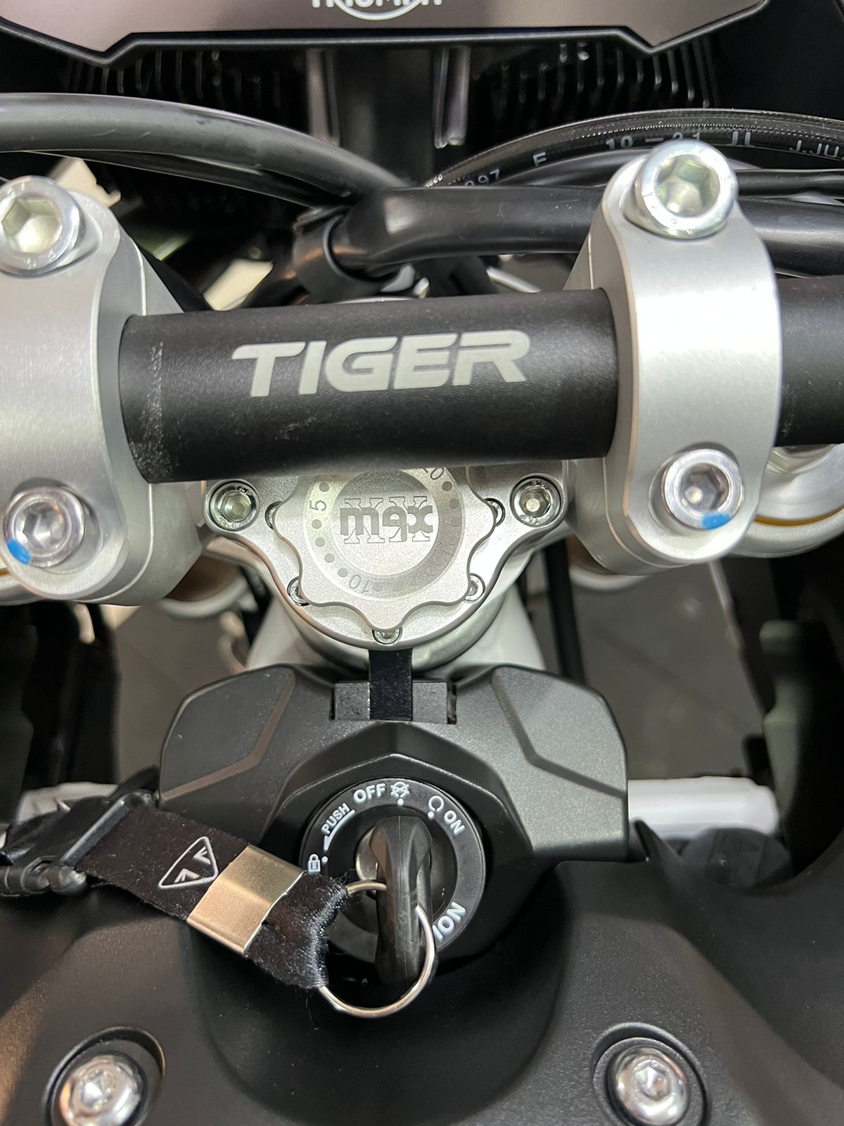 MaxRacing MAX20 Steering Damper - Triumph - Tiger 900 – CS Racing