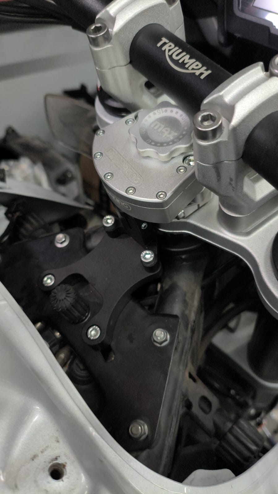 Amortiguador de dirección MaxRacing MAX20 - Triumph - Tiger Explorer 1200 XCA