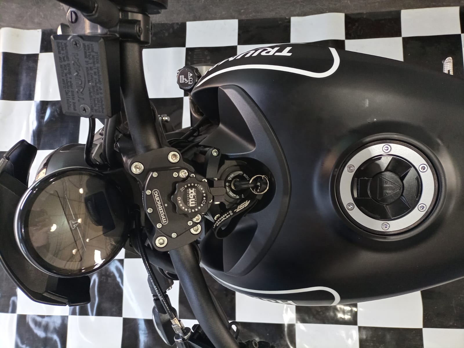 Amortiguador de dirección MaxRacing MAX20 - Triumph - Trident 660