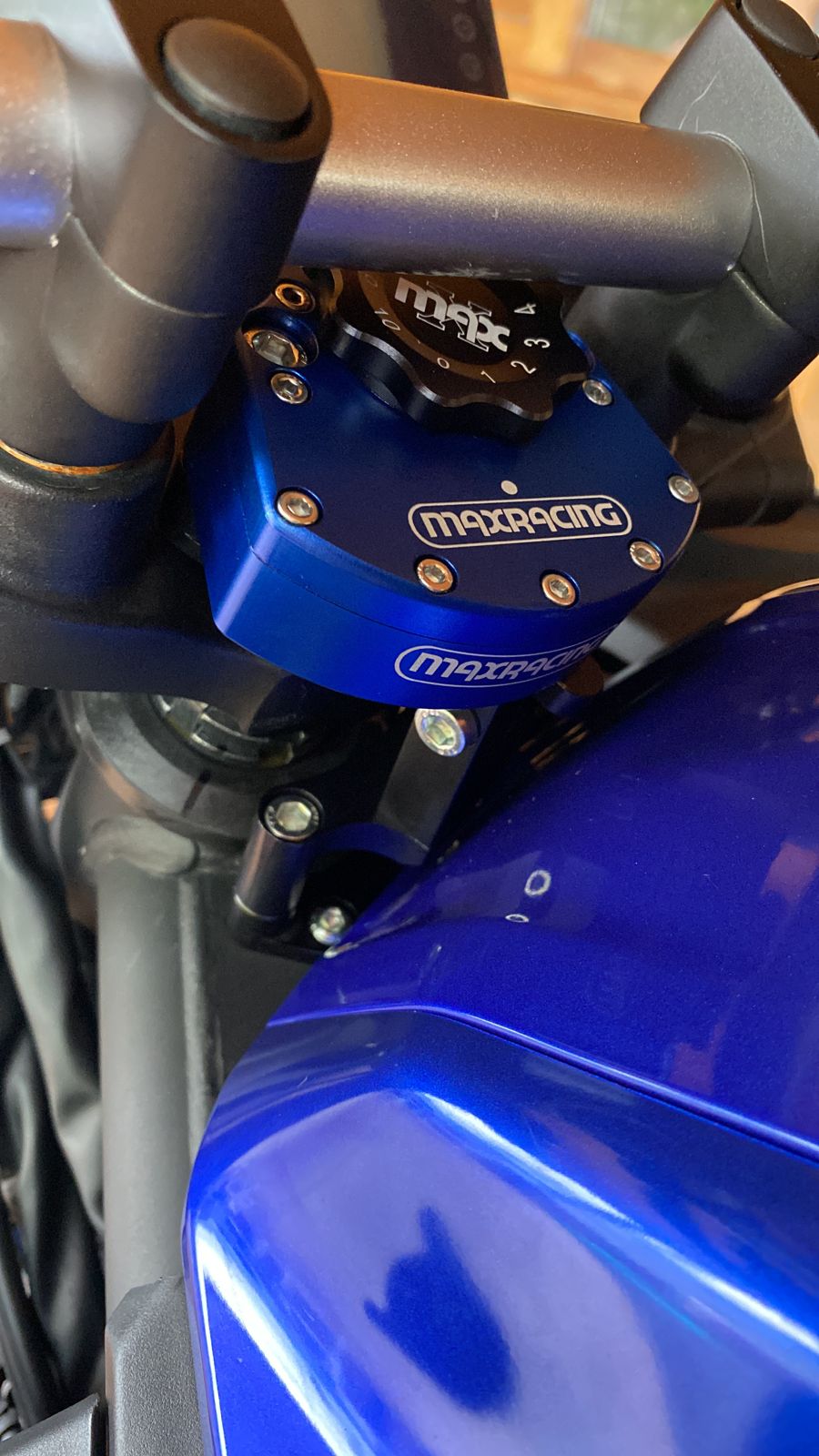 Amortiguador de dirección MaxRacing MAX10 - Yamaha - MT 03 (2021 y posteriores)